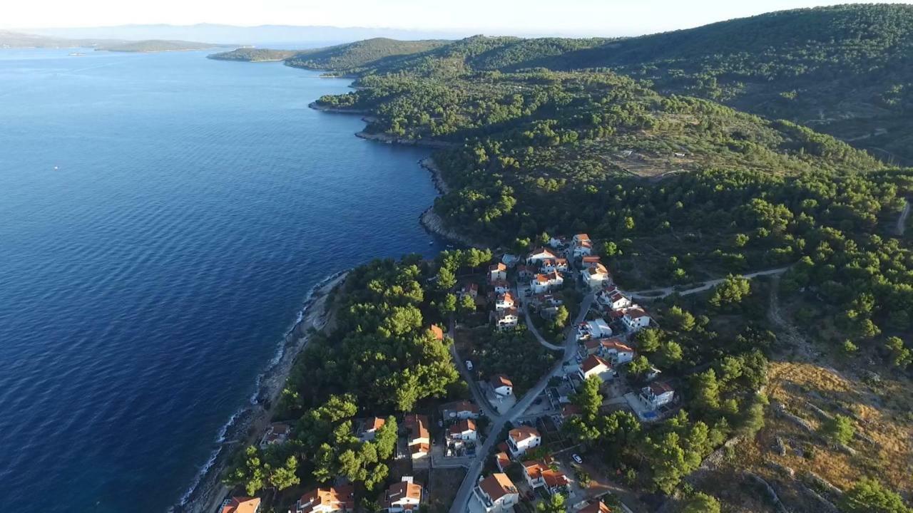 Azuro Verde Stomorska Bagian luar foto